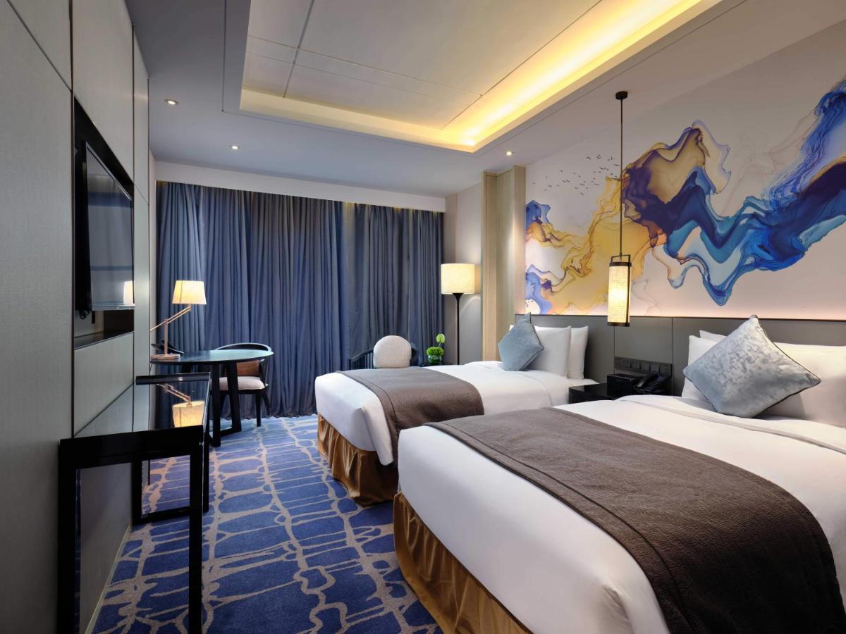 Primus Hotel Shanghai Sanjiagang - Offer Pudong International Airport And Disney Shuttle מראה חיצוני תמונה