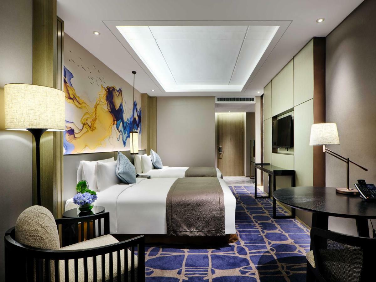 Primus Hotel Shanghai Sanjiagang - Offer Pudong International Airport And Disney Shuttle מראה חיצוני תמונה