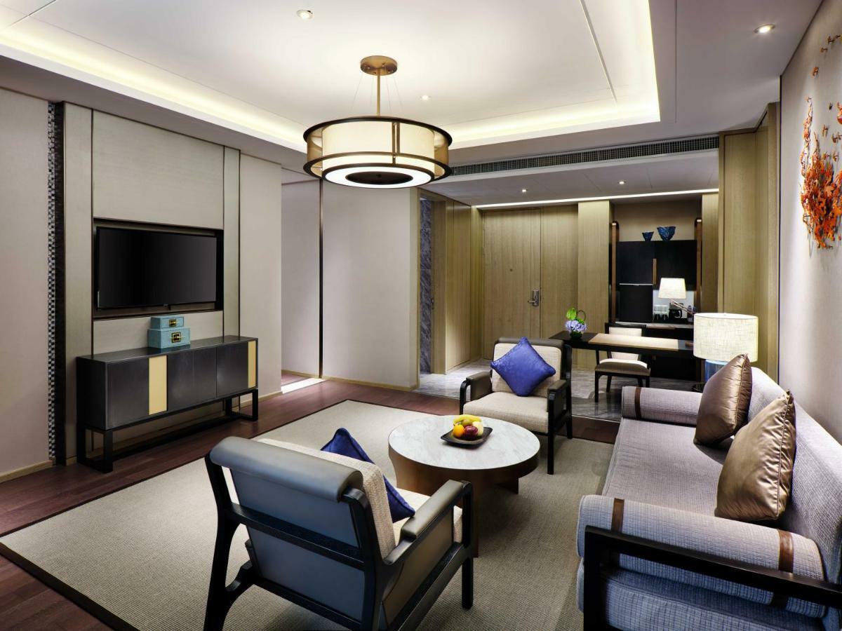 Primus Hotel Shanghai Sanjiagang - Offer Pudong International Airport And Disney Shuttle מראה חיצוני תמונה